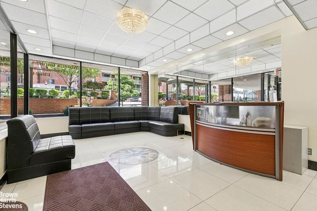 13624 Maple Ave Apt 3D, New York City, NY 11355