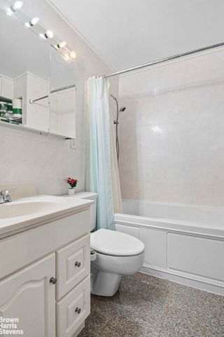 13624 Maple Ave Apt 3D, New York City, NY 11355