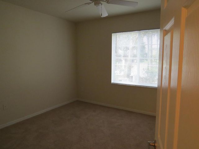 6492 Emerald Dunes Drive 203, West Palm Beach, FL 33411