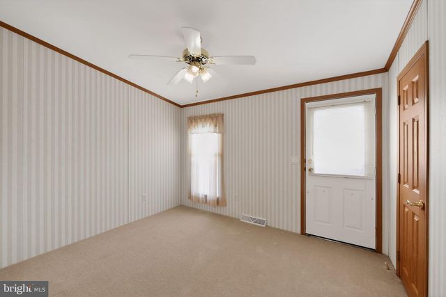 405 VILLAGE WAY, Royersford, PA 19468