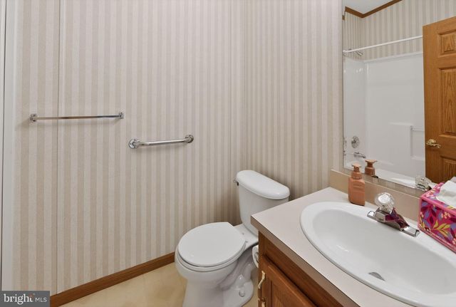 405 VILLAGE WAY, Royersford, PA 19468