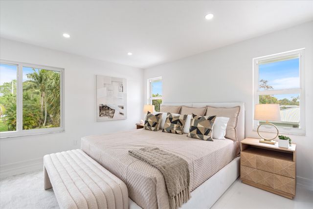 440 NW 11TH Avenue, Boca Raton, FL 33486