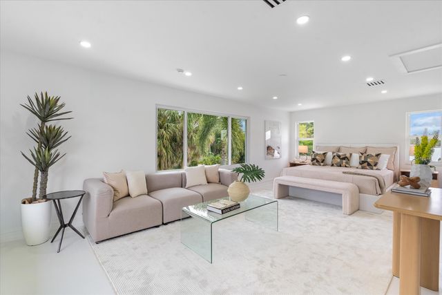440 NW 11TH Avenue, Boca Raton, FL 33486