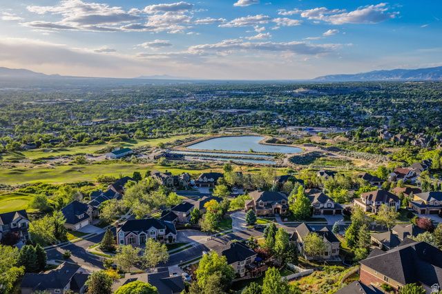 1618 E WYLIE LN, Draper, UT 84020