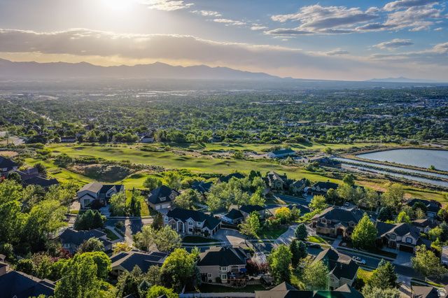 1618 E WYLIE LN, Draper, UT 84020