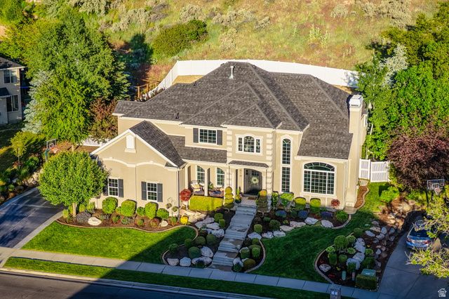 1618 E WYLIE LN, Draper, UT 84020