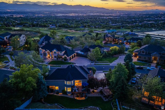 1618 E WYLIE LN, Draper, UT 84020
