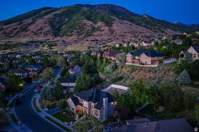 1618 E WYLIE LN, Draper, UT 84020