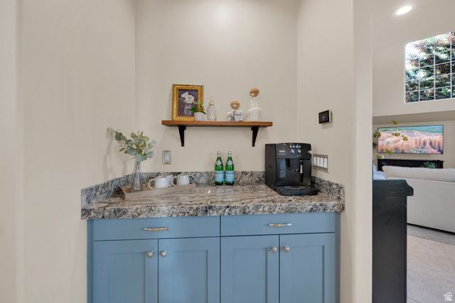 1618 E WYLIE LN, Draper, UT 84020