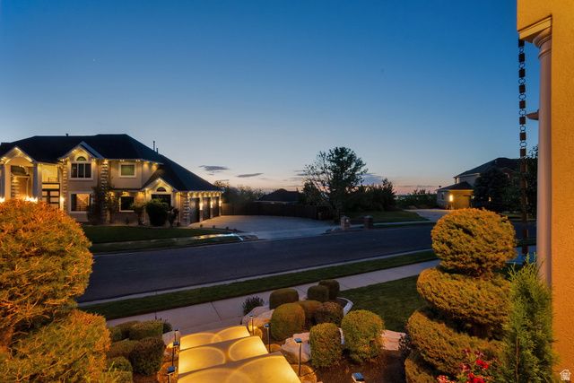 1618 E WYLIE LN, Draper, UT 84020