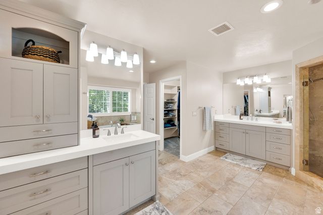 1618 E WYLIE LN, Draper, UT 84020