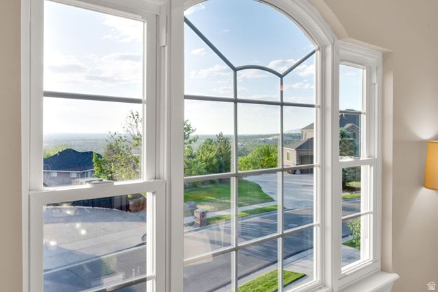 1618 E WYLIE LN, Draper, UT 84020