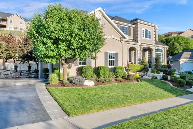 1618 E WYLIE LN, Draper, UT 84020