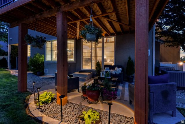 1618 E WYLIE LN, Draper, UT 84020
