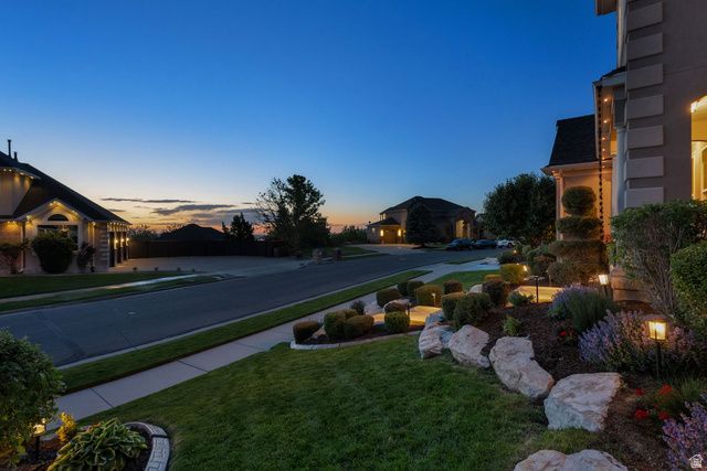 1618 E WYLIE LN, Draper, UT 84020