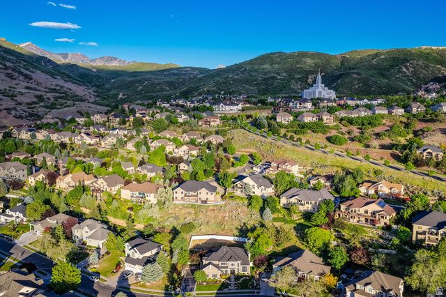 1618 E WYLIE LN, Draper, UT 84020