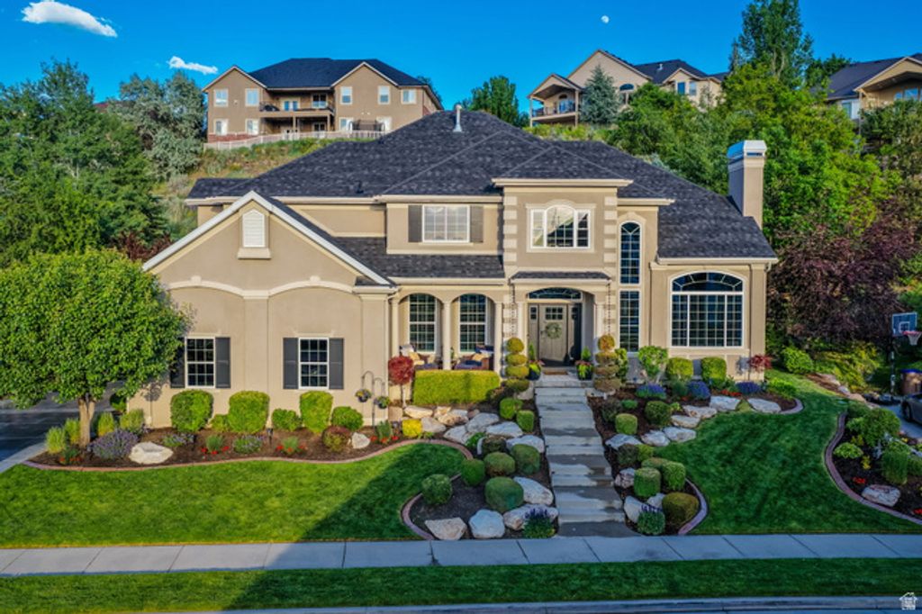 1618 E WYLIE LN, Draper, UT 84020