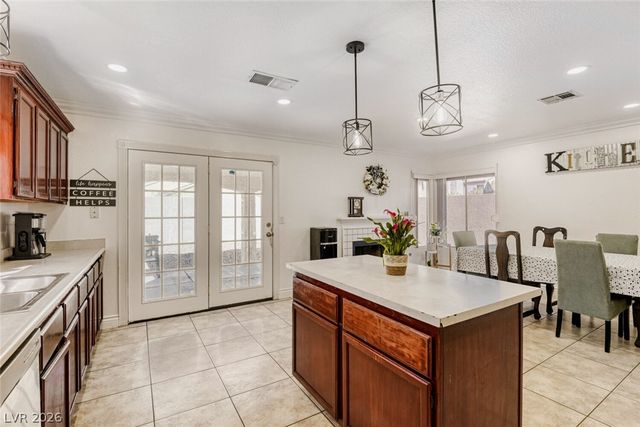 1666 Garden Path Court, Las Vegas, NV 89119