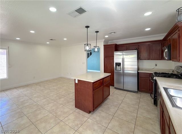 1666 Garden Path Court, Las Vegas, NV 89119