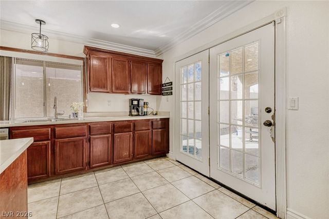 1666 Garden Path Court, Las Vegas, NV 89119