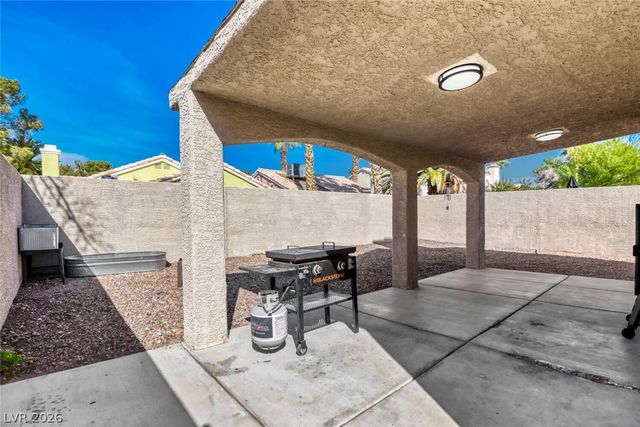 1666 Garden Path Court, Las Vegas, NV 89119