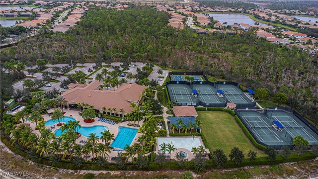 3208 Atlantic CIR, Naples, FL 34119