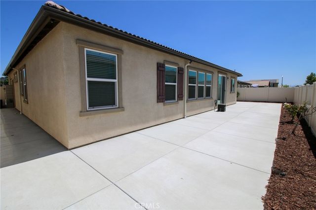 31516 Buckeye, Menifee, CA 92584
