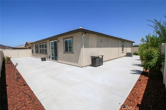 31516 Buckeye, Menifee, CA 92584
