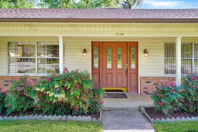 1114 Brookshire Dr, Tyler, TX 75701