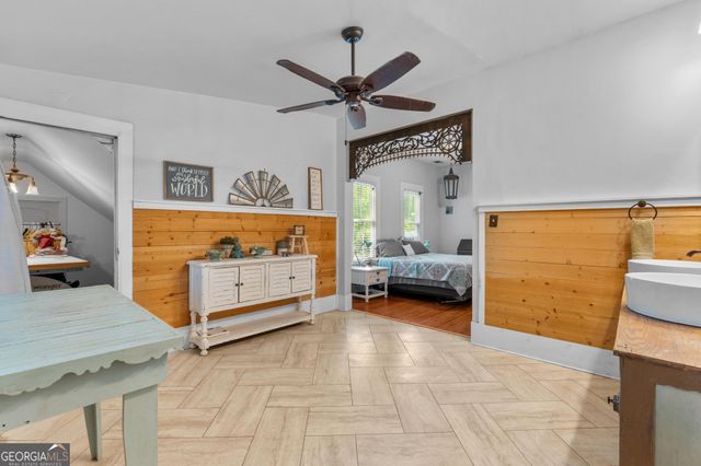 319 Johnson Street, Senoia, GA 30276