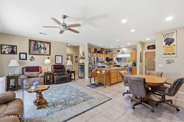 14236 S AVALON Road, Arizona City, AZ 85123
