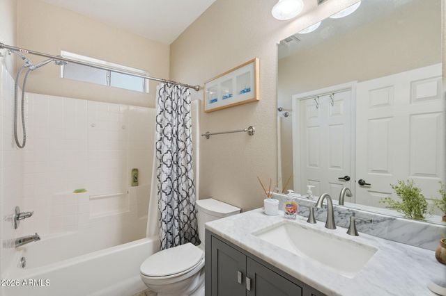 14236 S AVALON Road, Arizona City, AZ 85123