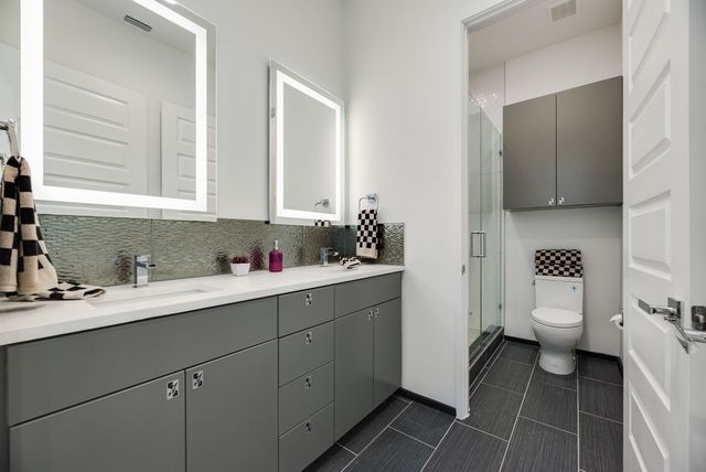 3415 Chihuahua Avenue, Dallas, TX 75212