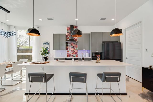 3415 Chihuahua Avenue, Dallas, TX 75212