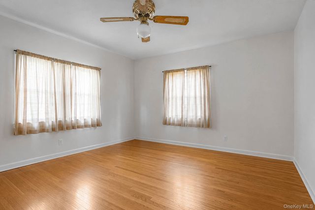 218 Venetian Boulevard, Lindenhurst, NY 11757