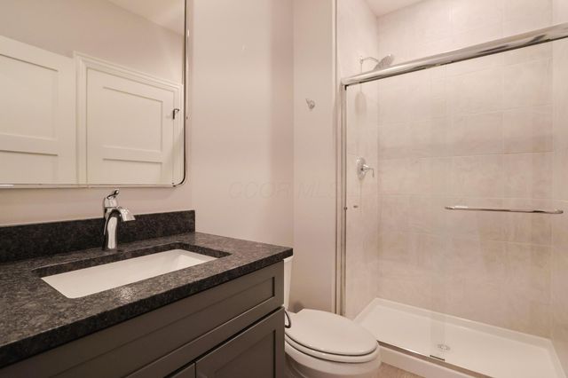 5129 Maple Drive, Lewis Center, OH 43035