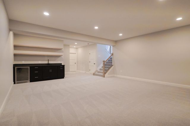 5129 Maple Drive, Lewis Center, OH 43035