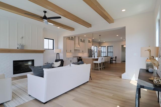 5129 Maple Drive, Lewis Center, OH 43035