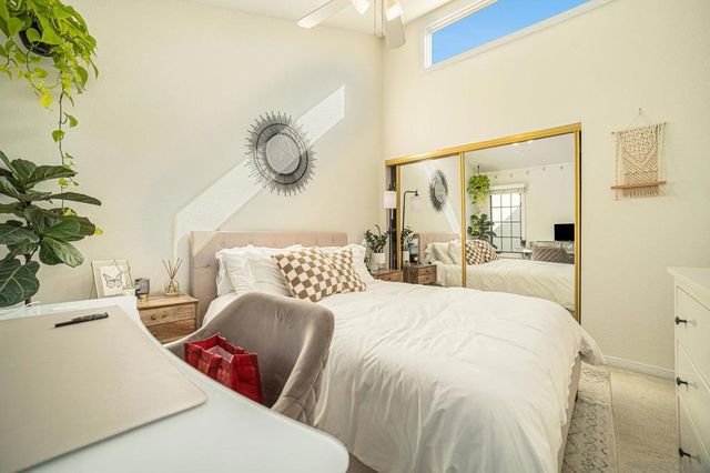 1268 74 Locust St, San Diego, CA 92106