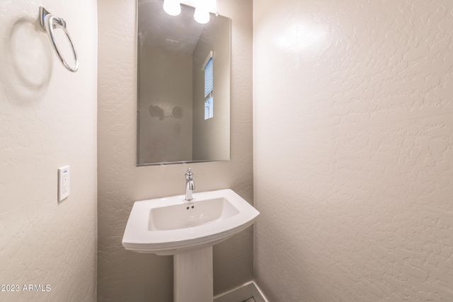 21035 W ELM WAY Court, Buckeye, AZ 85396