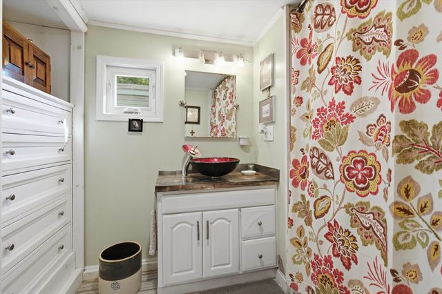 21 Adams Park, Rye, NH 03870