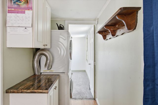 21 Adams Park, Rye, NH 03870