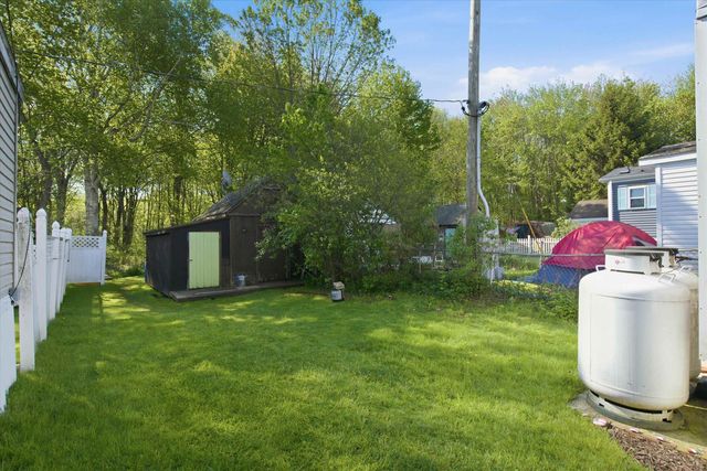 21 Adams Park, Rye, NH 03870