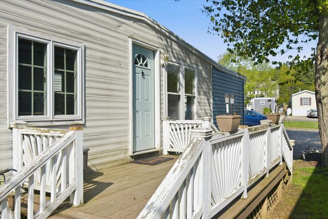 21 Adams Park, Rye, NH 03870