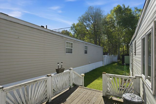 21 Adams Park, Rye, NH 03870