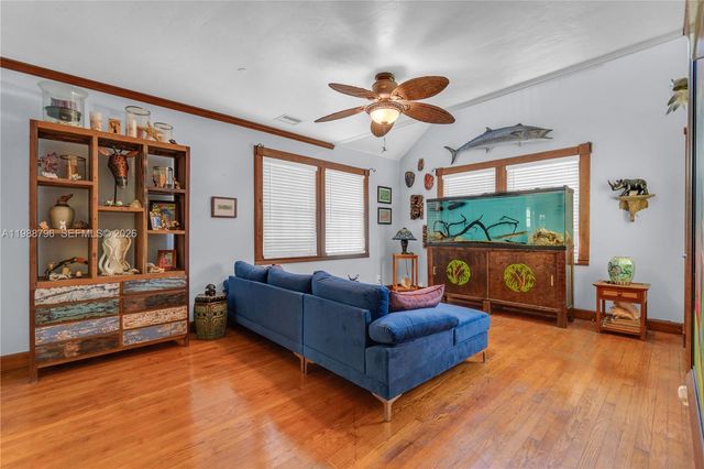 1500 Jackson Street, Hollywood, FL 33020