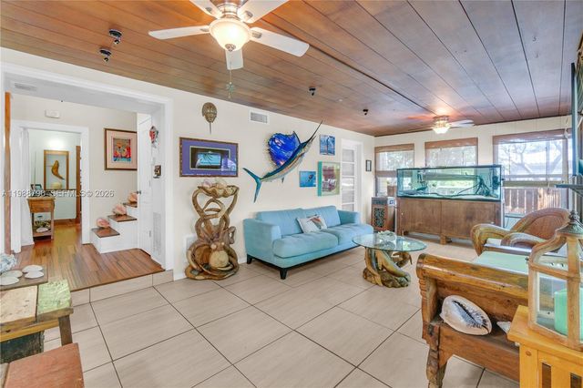 1500 Jackson Street, Hollywood, FL 33020