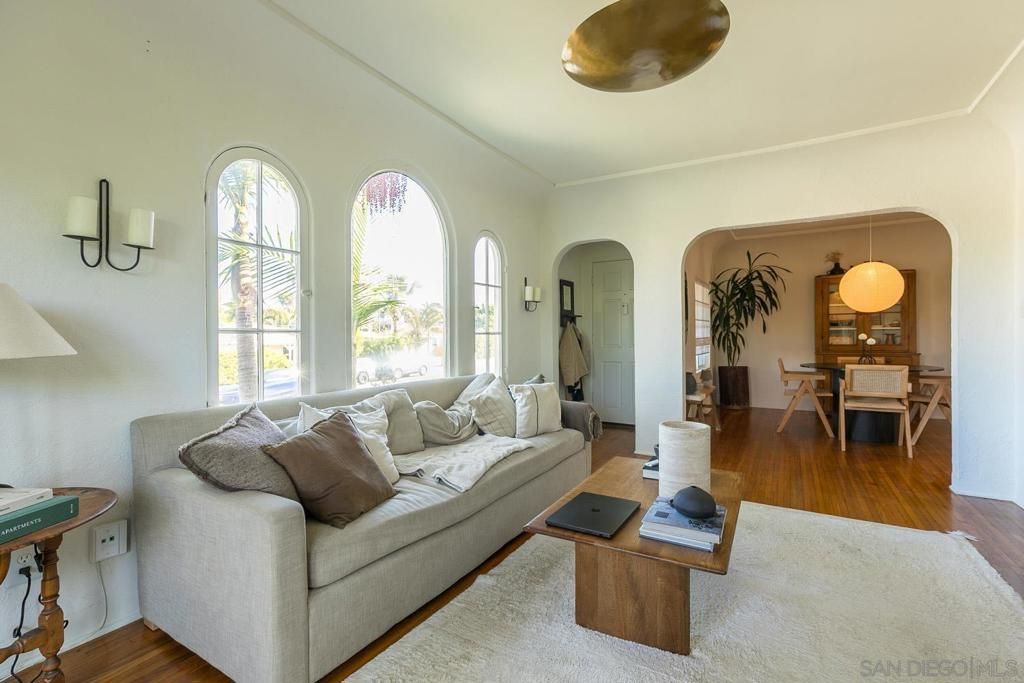 1980 Chatsworth Blvd., San Diego, CA 92107