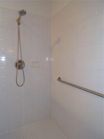 25535 HERITAGE LAKE BOULEVARD 20, Punta Gorda, FL 33983