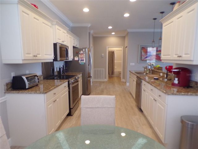 25535 HERITAGE LAKE BOULEVARD 20, Punta Gorda, FL 33983